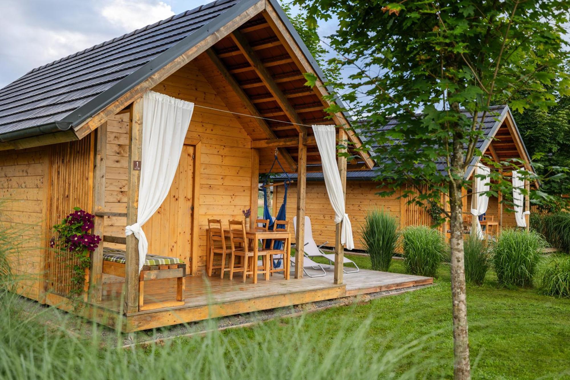 Glamping Kolpa Resort Gradac Exterior photo